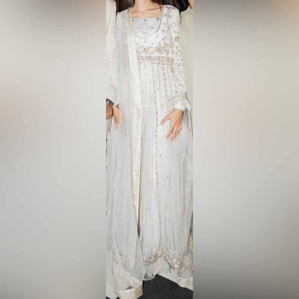 Pakistani, Indian Designer Suit - Maham Baig White Anarkali Dress - Picture 3 of 6
